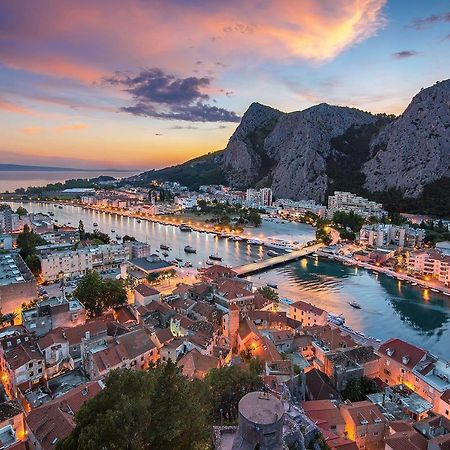 Absolute Beach Villa Omiš Esterno foto